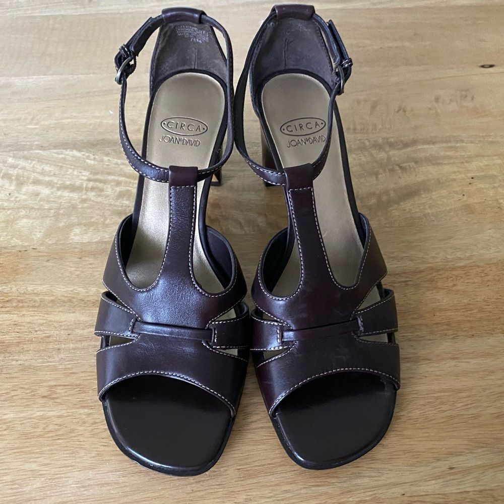 Circa Joan & David ECU Sz 7.5 38